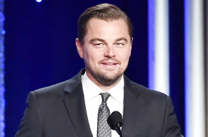 Kelakuan Leonardo DiCaprio Ini Bikin Para Gadis Cantik Ilfil