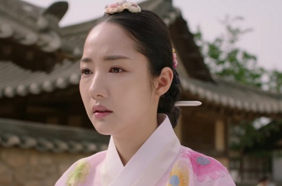 Dianggap Bawa Dokumen Rahasia, Park Min Young Diculik di 'Seven Day Queen'?