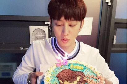Kocak, Kim Heechul SuJu Rela Lakukan Ini Demi Hargai Hadiah Fans di Ultahnya