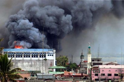 Pertempuran Makin Memanas, Beredar Foto Teroris Maute Bersantai di Marawi