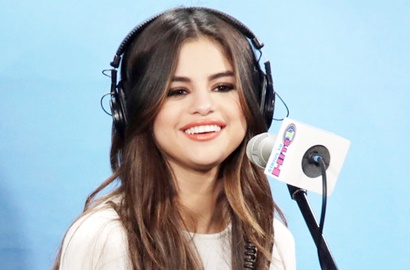 Selena Gomez Pimpin Nominasi Gelombang 2 Teen Choice Awards 2017