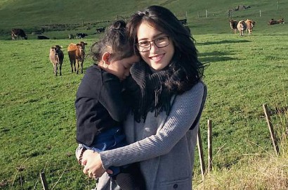 Tak Kalah Trendy dari Nagita, Intip Harga OOTD Ayu Ting Ting di New Zealand