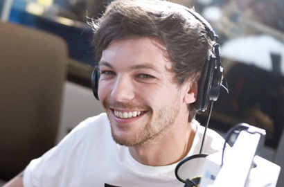 Louis Tomlinson Rilis Cuplikan Lagu Baru, 'Back to You'