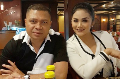 Krisdayanti Cium Bibir Raul Lemos, Netter: Tebal Muka Padahal Nikah Hasil Selingkuh
