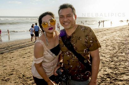Krisdayanti-Raul Lemos Dianggap Mesum, Foto Ciuman Anang-Ashanty Banjir Pujian