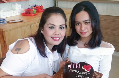 Blak-Blakan Lagi, Putri Ely Sugigi Sebut Ferry Bikin Ibunya Rugi Puluhan Juta?