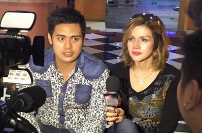 Nikahi Galih Ginanjar, Foto 'Hot' Kumalasari Bareng Kakek Tua Gegerkan Netter