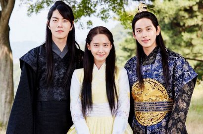 Tak Hanya di Drama, Yoona cs Tunjukkan Persahabatan Dibalik Layar 'The King Loves'