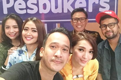 Unggah Foto Bintang 'Pesbukers' dan Tulis Ini, Eko Patrio Rindu Ayu Ting Ting?