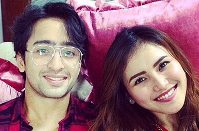 ANTV Unggah Foto Ini, Fans Akui Kangen Adegan Shaheer Sheikh dan Ayu Ting Ting di 'Pesbukers'