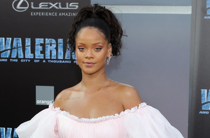 Duet Rihanna-DJ Khaled Siap Kalahkan 'Despacito' di Chart Lagu Inggris