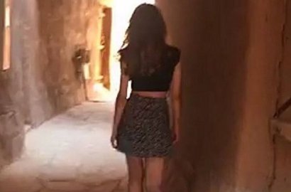 Pakai Rok Mini di Tempat Umum, Video Wanita di Arab Saudi Ini Tuai Kontroversi
