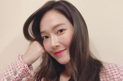 Jelang Rayakan 10 Tahun Debut, Jessica Tampil Sendu di Pemotretan Terbaru