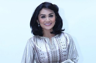 Dianggap Aneh, Posisi Kepala Wanita di Foto Krisdayanti Cs Ini Bikin Salah Fokus