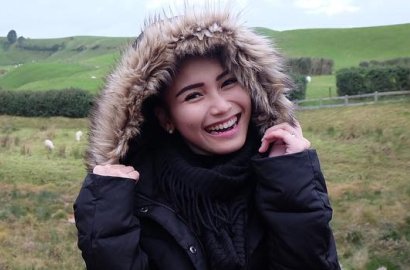 Ayu Ting Ting Absen Syuting Video Klip Sarwendah, Kenapa?