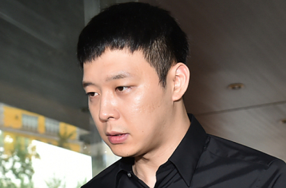 Dihujat Habis-Habisan, Yoochun-Hwang Hana Kompak Lakukan Ini