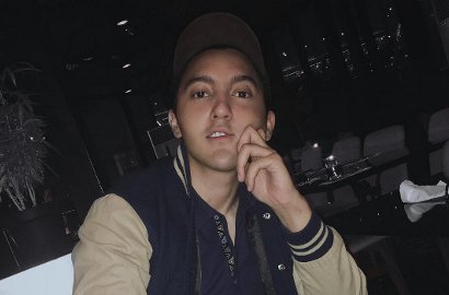 Muntah Darah Diduga Karena Dukun, Aaron Ashab Malah Dicibir Cari Perhatian