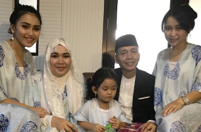 Isu Ayu Ting Ting Sekeluarga Pesan Tiket ke Singapura, Netter Sindir Bawa Rice Cooker dan Mie Instan