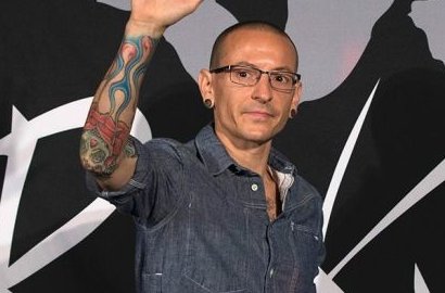 Foto Terakhir Vokalis Linkin Park, Chester Bennington Dibanjiri Tangisan Penggemar