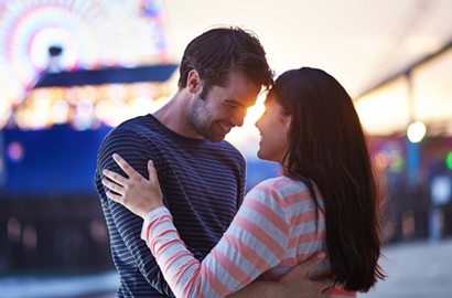 Lengket dengan Pacar Bukan Berarti Nggak Punya Konflik, 4 Alasan Pacaran Romantis Malah Mudah Putus
