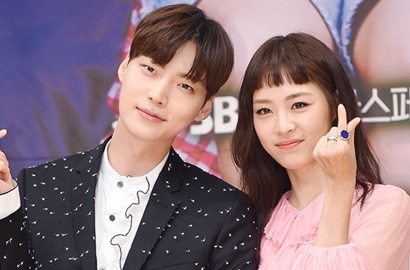 'Reunited Worlds' Dipuji Seru, Akting Ahn Jae Hyun-Lee Yeon Hee Justru Tuai Kritik