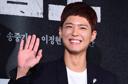 Bukan Jadi Aktor, Park Bo Gum Justru Pilih Peran Ini di Musikal Kampus
