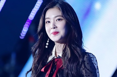 Jadi Pacar 3 Menit di 'SNL', Cantiknya Irene Bak Boneka Dijamin Bikin Terpesona