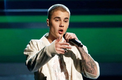 Akui Stres, Justin Bieber Minta Maaf Batalkan Konser di Asia