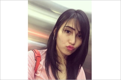 Ayu Ting Ting Umbar Wajah Bahagia Syuting 'Pesbukers', Netizen: Ratu Gimmick
