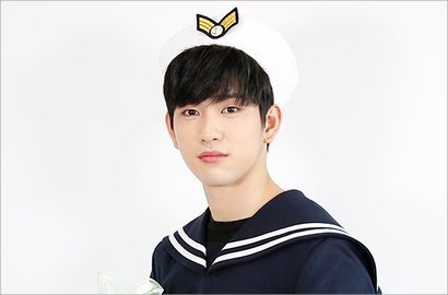 Jinyoung GOT7 Ganteng Maksimal di Teaser Foto Comeback JJ Project