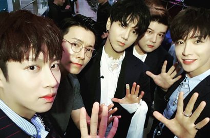 Manis dan Bikin Terharu, Heechul Pamer Foto SuJu Bareng EunHae di Backstage 'SMTOWN'
