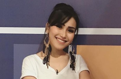 Anggap Wajar Umi Khalsum Amuk Haters, Ayu Ting Ting Paham Risiko Jadi Artis