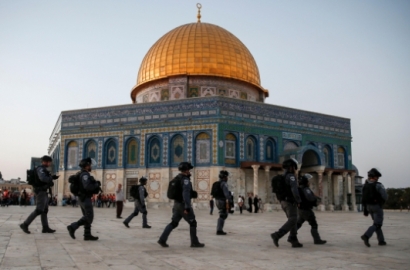 Lagi, Israel Larang Pria Palestina Berusia di Bwah 50 Tahun Beribadah di Al Aqsa