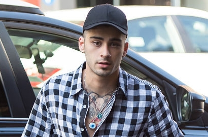 Tidur di Matras Ketika Pertama Kali Tinggal di Amerika, Zayn Malik Tak Mampu Beli Ranjang?