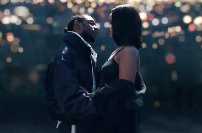 Bertabur Penari Erotis, Kendrick Lamar dan Rihanna Ditelan Bumi di MV 'Loyalty'