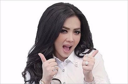 Heboh Isu Jadi Calon Wakil Gubernur Jawa Tengah, Syahrini Beri Komentar Singkat