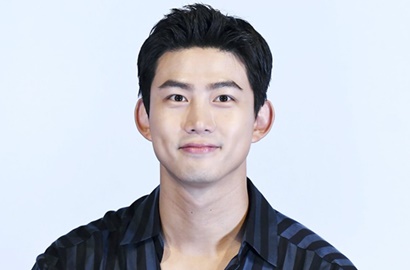 Taecyeon Pamer Truk Kopi Kiriman Kim So Hyun, Fans Baper 'Let's Fight Ghost'