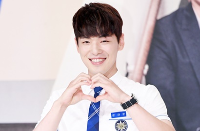 Jutek Tapi Perhatian di 'School 2017', Kim Jung Hyun Bikin Netter Kesengsem