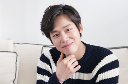 Ganteng dan Sayang Murid, Wali Kelas Sejeong cs di 'School 2017' Bikin Jatuh Cinta