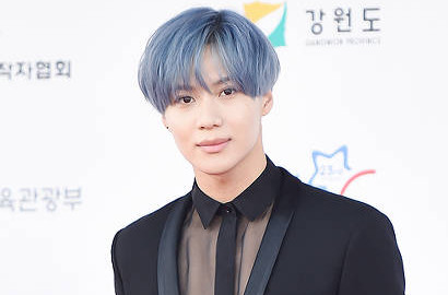 Bak Karakter Manga, Awas Salfok Lihat Kaki Panjang Taemin