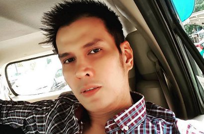 Tangis Keluarga Pecah Saat Pemakaman, Kayu Nisan Tak Ditulis Nama Ryan Thamrin?