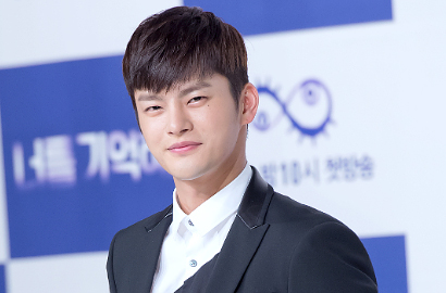 Kontrak Habis, Seo In Guk Tinggalkan Jellyfish Entertainment
