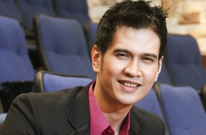 Sempat Dikabarkan Kanker Otak, Ibunda Beberkan Penyebab Meninggalnya Ryan Thamrin