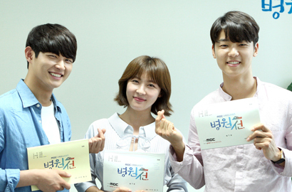 Seriusnya Ha Ji Won dan Kang Min Hyuk Kompak Tangani Pasien di 'Hospital Ship'