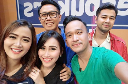 'Menonjol' Pakai Kostum Spider-Man, Mr P Ruben Onsu Nyaris Kena Colek Ayu Ting Ting?
