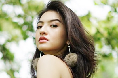 Bukan Direktur, Ini Jabatan yang Dipegang Raline Shah di Maskapai Penerbangan Ternama