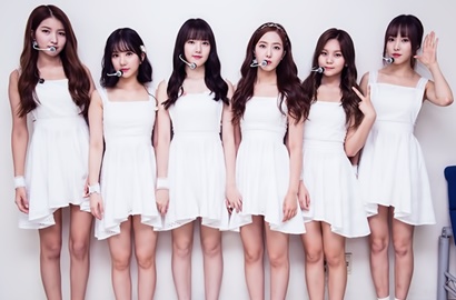 Demi Ambil Foto Sempurna, Kocaknya Member G-Friend Ini Hingga Tiduran di Lantai