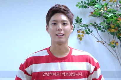 Ikut Campaign Ini, Lucunya Park Bo Gum Rela Wajahnya Berlumuran Tepung