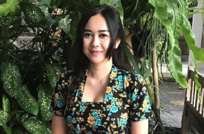 Aura Kasih Unggah Foto Tanpa Busana Saat Balita, Netter Berimajinasi 'Nakal'