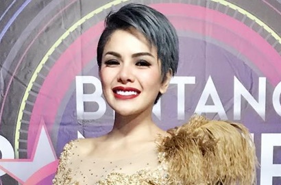 Biasa Seksi, Tampilan Nikita Mirzani Pakai Hijab Dipuji Cantik Bikin Adem